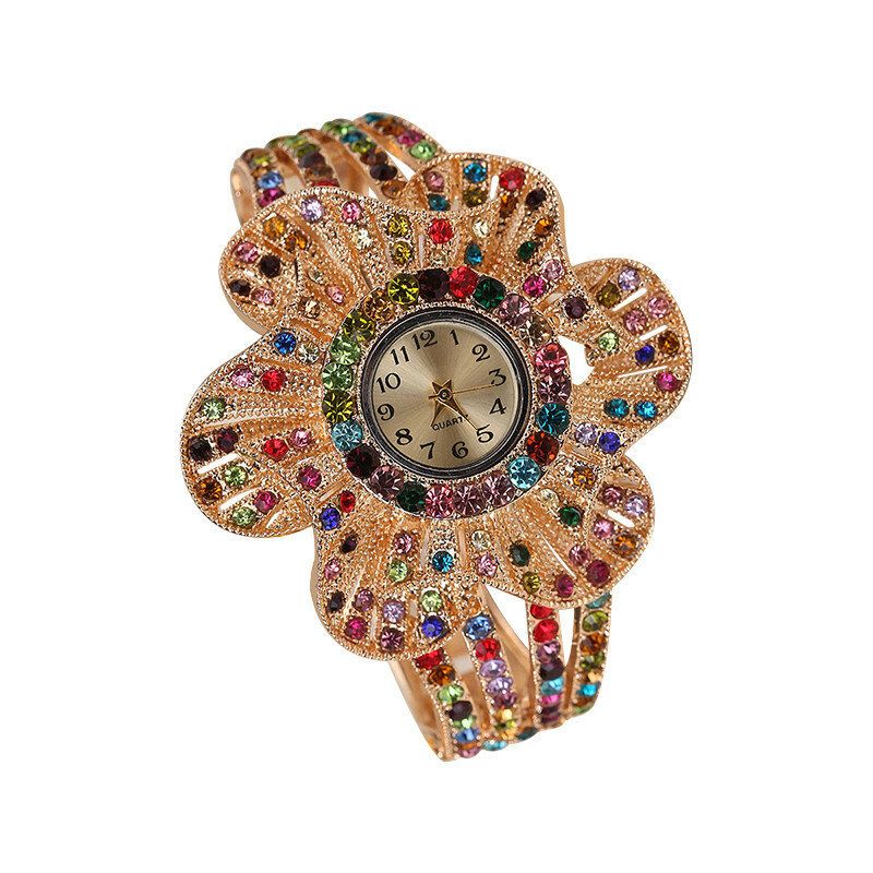 Mode Crystal Flower Shape Urtavla Ihålig Metallrem Kvinnor Quartz Watch