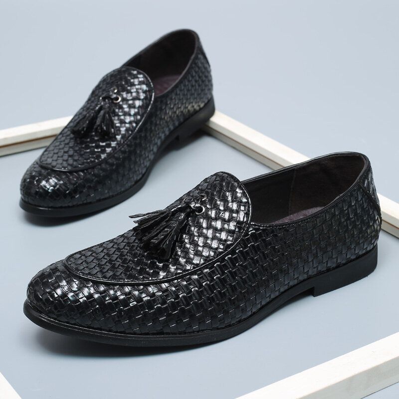 Män Andas Bekväm Bottenväv Vintage Tofs Spetsig Tå Slip On Business Casual Skor