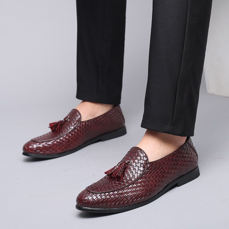 Män Andas Bekväm Bottenväv Vintage Tofs Spetsig Tå Slip On Business Casual Skor