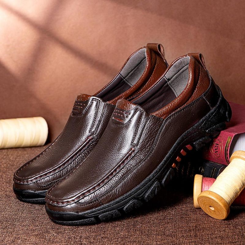 Män Microfiber Läder Andas Mjuk Sula Halkfri Bekväma Slip On Casual Skor