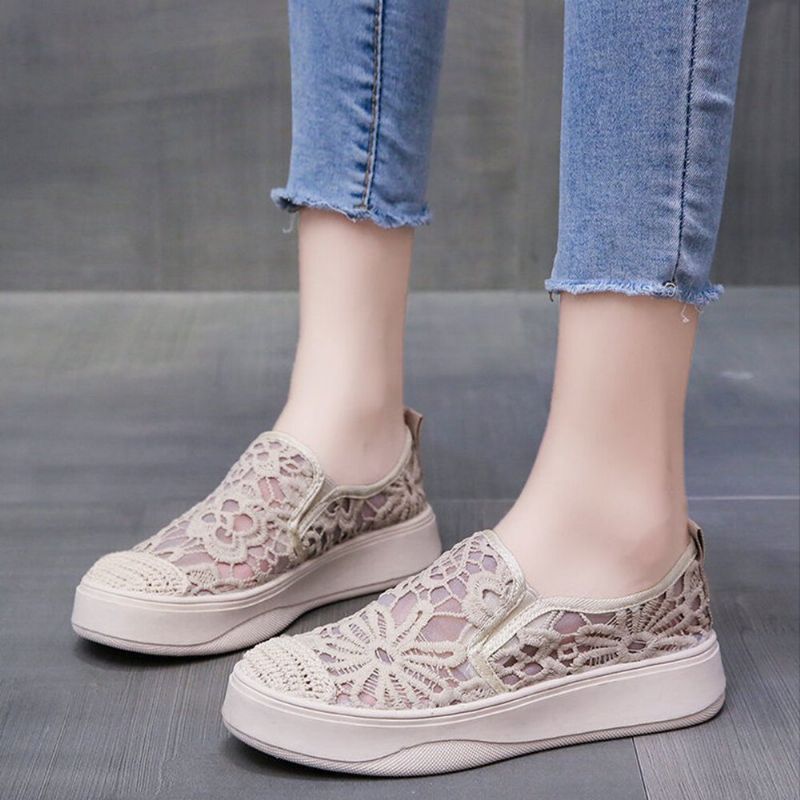Kvinnor Casual Blommig Broderade Lazy Sneakers