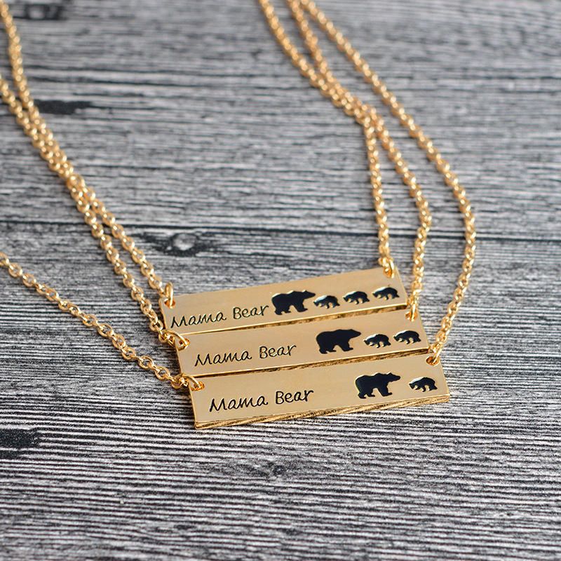 Kreativa Bokstäver Graverade Mama Bear Hänge Halsband Söt Familj Nyckelben Halsband För Kvinnor