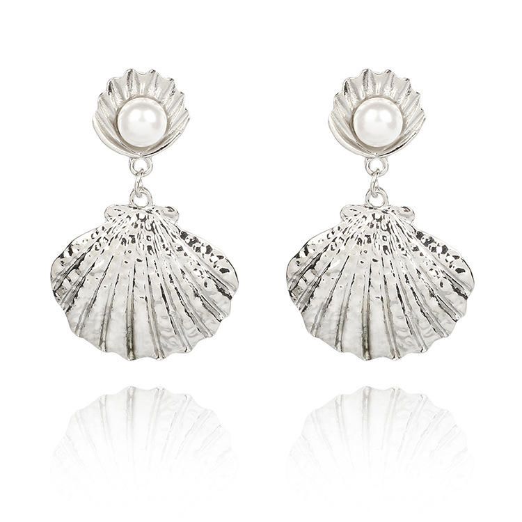 Elegant Shell Pearl Ear Drop Zinklegering Trendig Stil Örhänge För Kvinnor