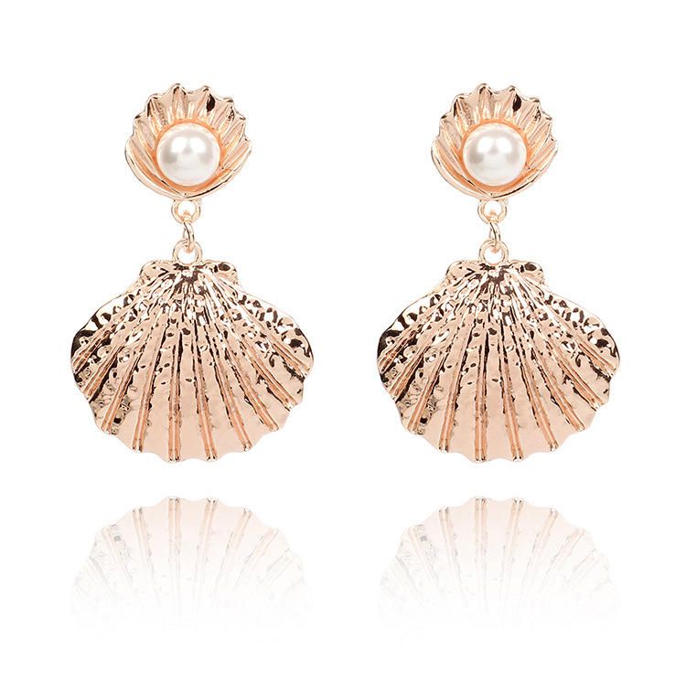 Elegant Shell Pearl Ear Drop Zinklegering Trendig Stil Örhänge För Kvinnor