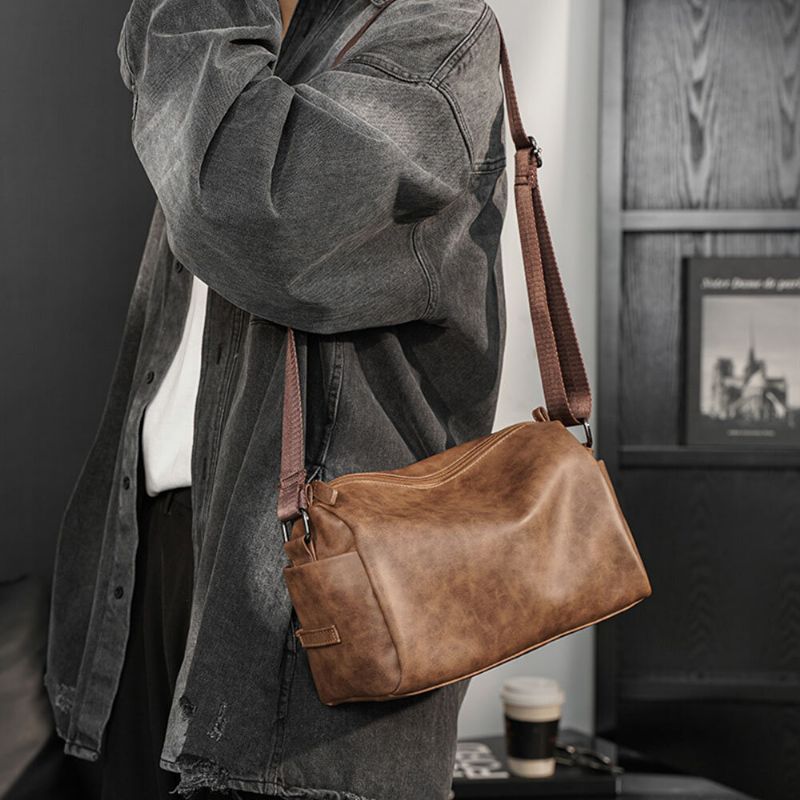 Herr Vintage Crossbody-väska Med Stor Kapacitet Multifunktionsaxelväska I Konstläder