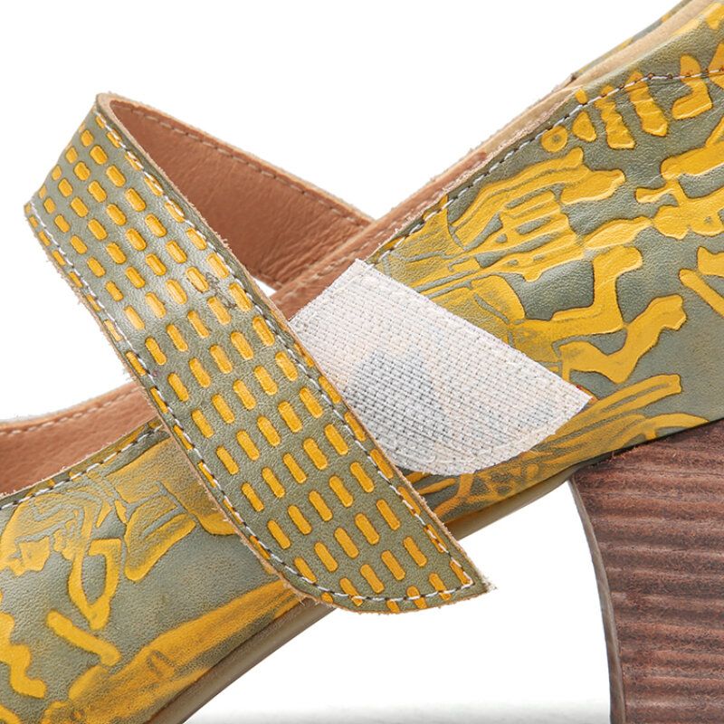 Butterfly Deocr Tryckt Kohudsläder Krokögla Bekväma Bärbara Chunky Heel Pumps